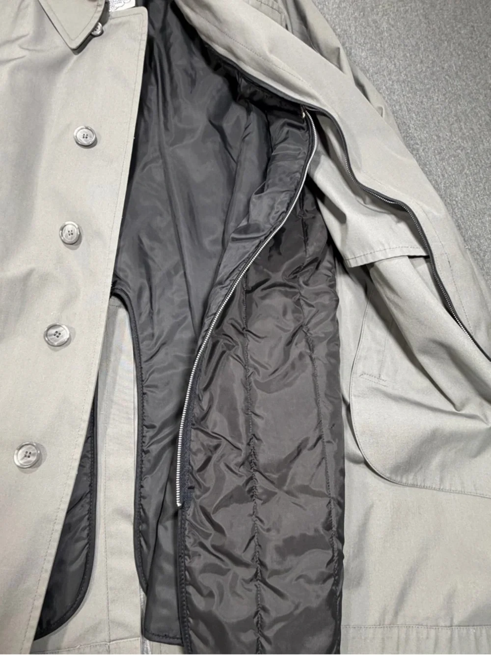 London Fog Maincoats 46 Long Trench Coat Removeable Inner Lining Gray Button - Picture 6 of 7